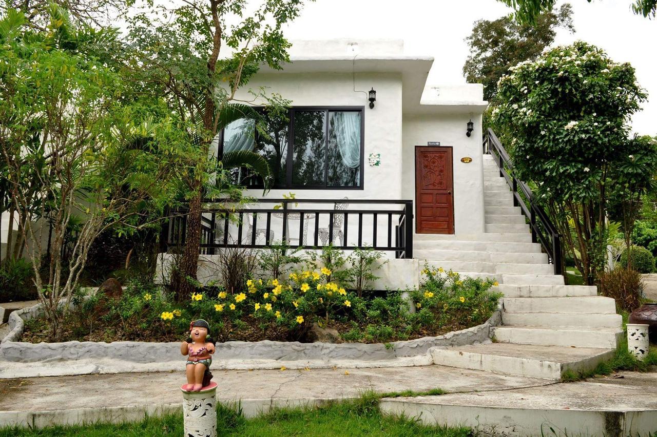 Silver Garden Resort Suan Phueng Exterior photo